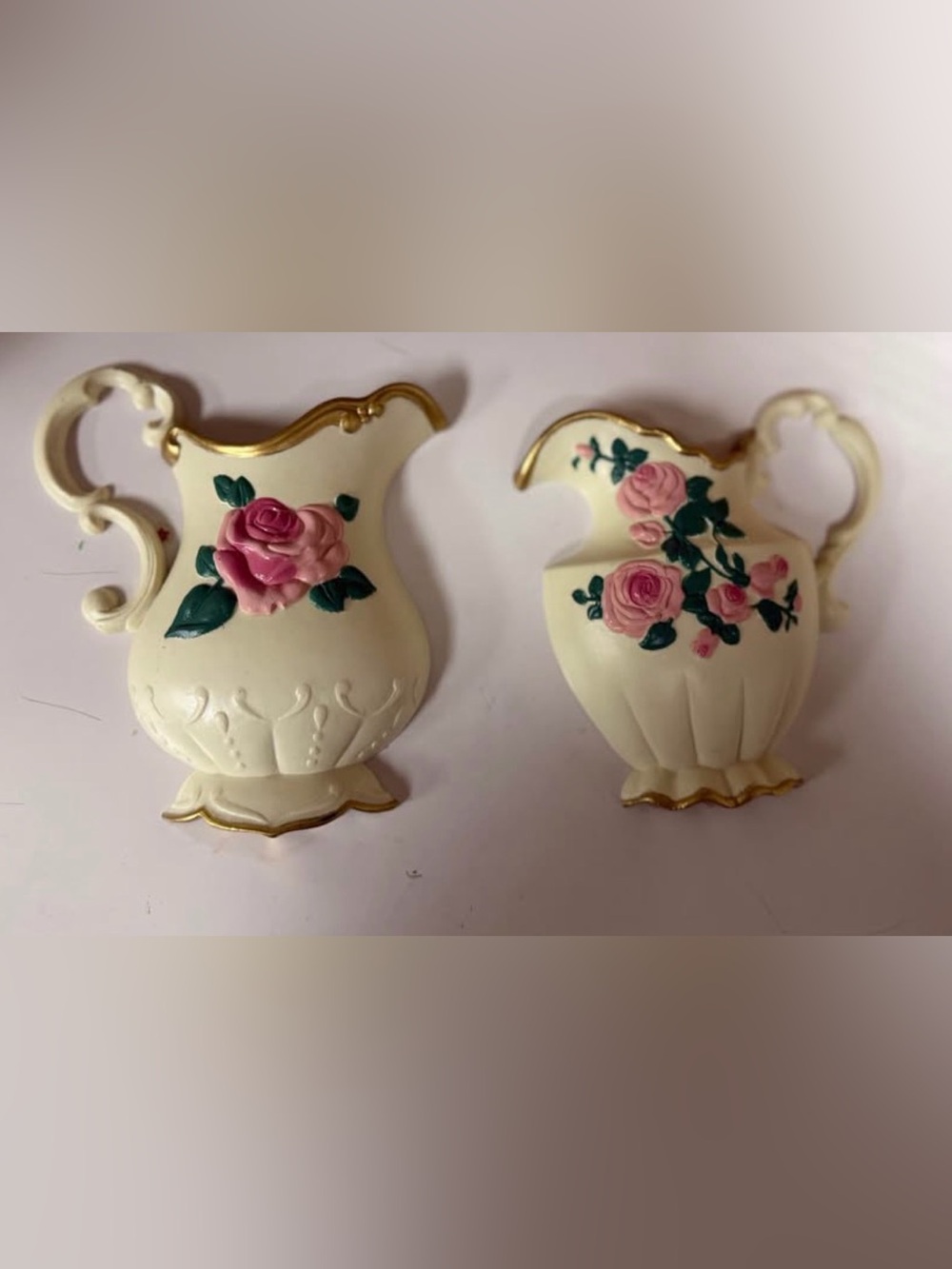 Homeco home interior Vintage Floral Pitcher wall pockets